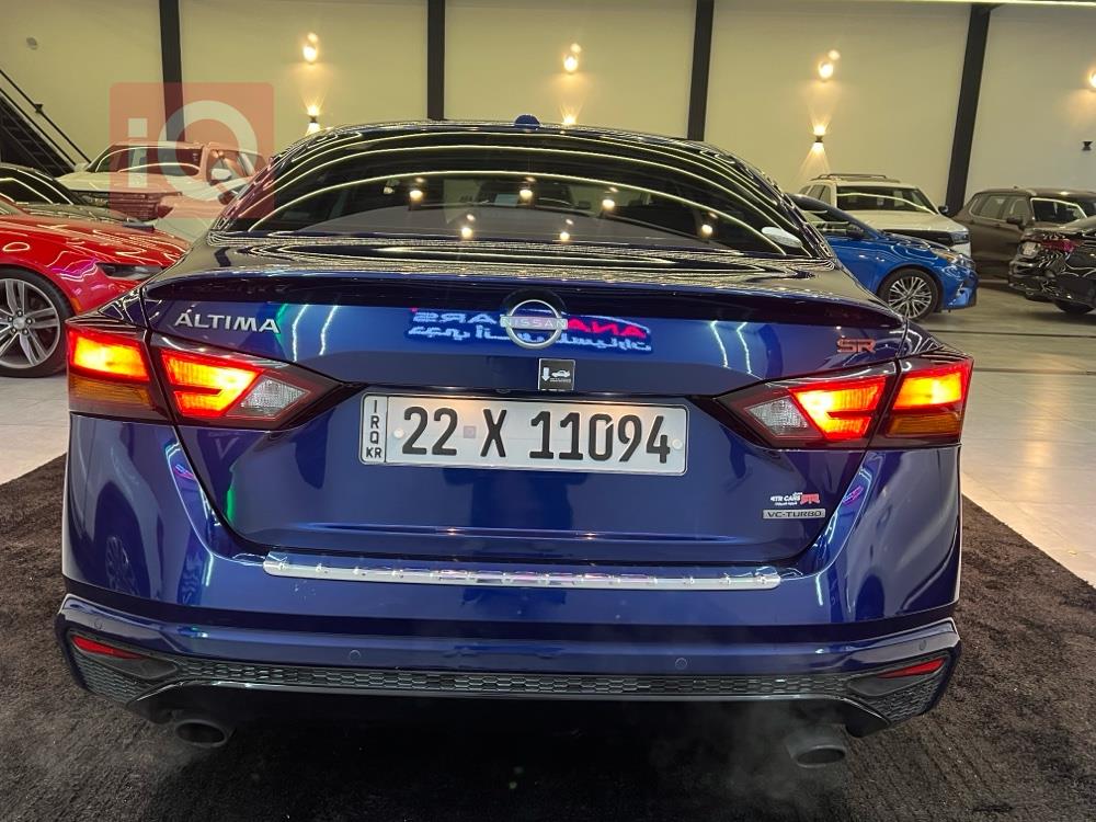 نیسان ئەلتیما